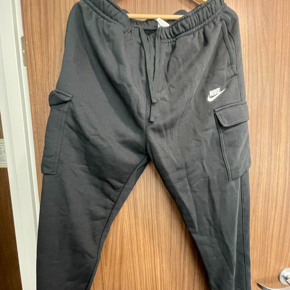 nike joggers